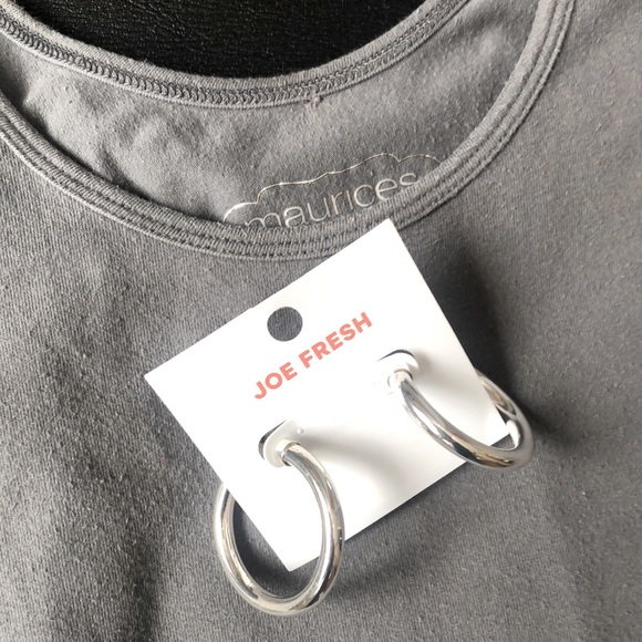 Maurice Tank Top and Earrings - Picture 1 of 3